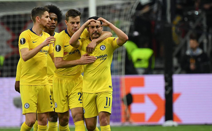 Thoát thua Frankfurt, Chelsea lập kỷ lục có 1-0-2 tại Europa League