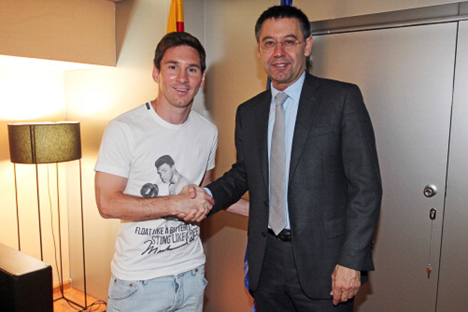Sếp sòng Barca tự tin giữ chân Messi và HLV Valverde