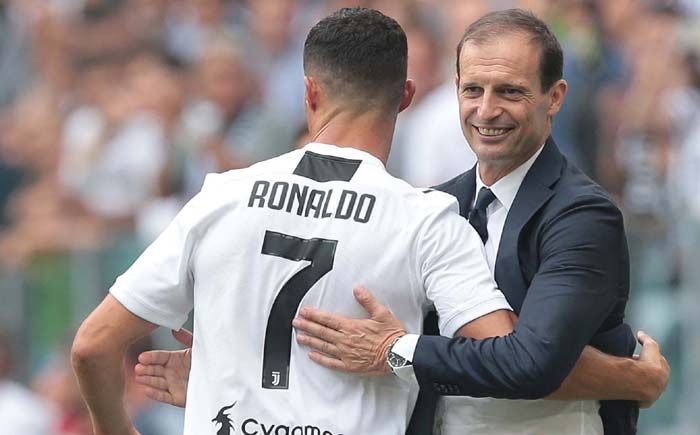 Allegri chính thức lên tiếng về tương lai Ronaldo tại Juventus