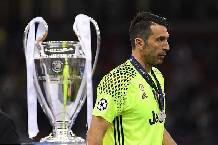 Buffon từ bỏ giấc mơ Champions League ở Juventus