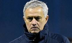 Jose Mourinho vẫn chưa hết ‘đất sống’ tại Tottenham